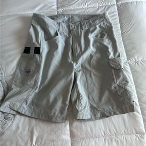 Men's Light Gray Cargo Shorts